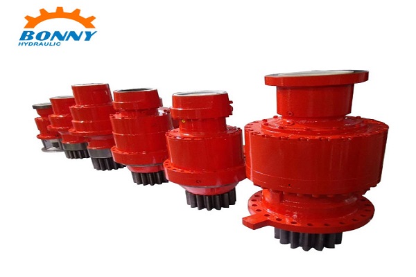 Features of slewing drive gearbox